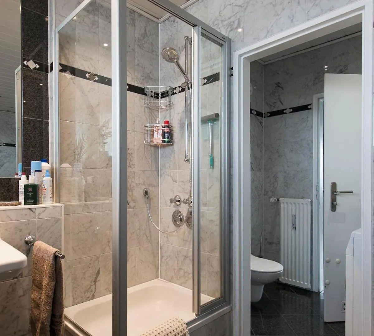 Munich Rooftop Retreat Apartment